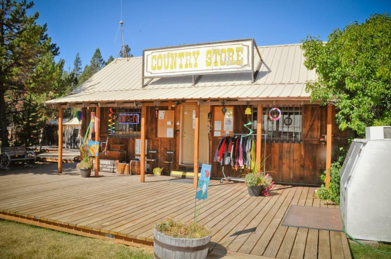 Bend-Sunriver Camping Resort 24 Ft. Yurt 12 Dış mekan fotoğraf